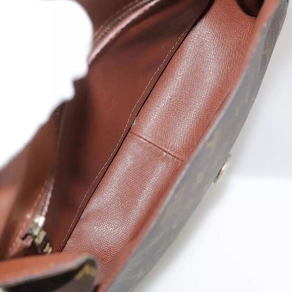 LOUIS VUITTON Monogram Saint Cloud GM Shoulder Bag - Picture 12 of 16